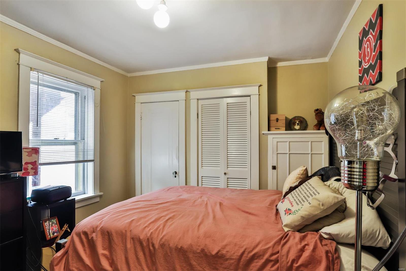 1027 Commodore Drive