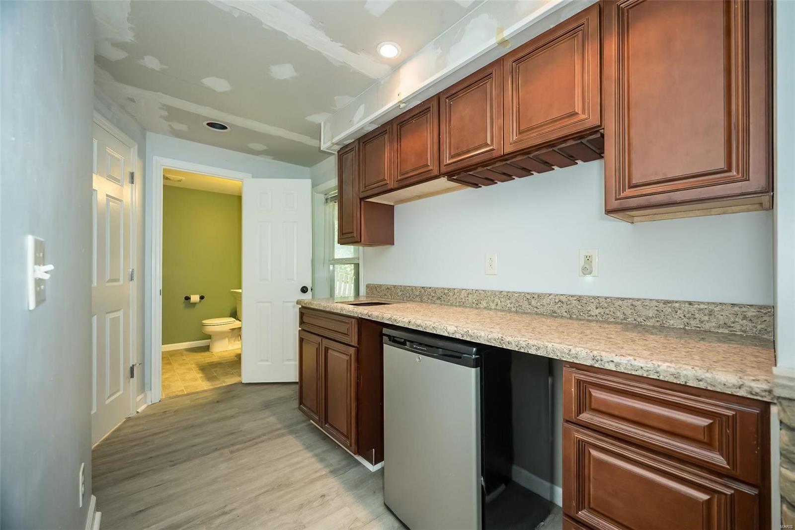 483 Valparaiso Court