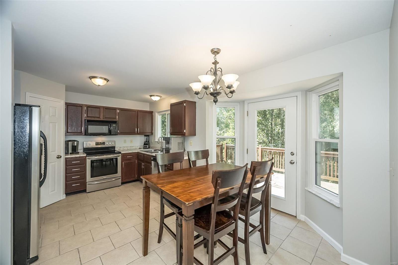 483 Valparaiso Court