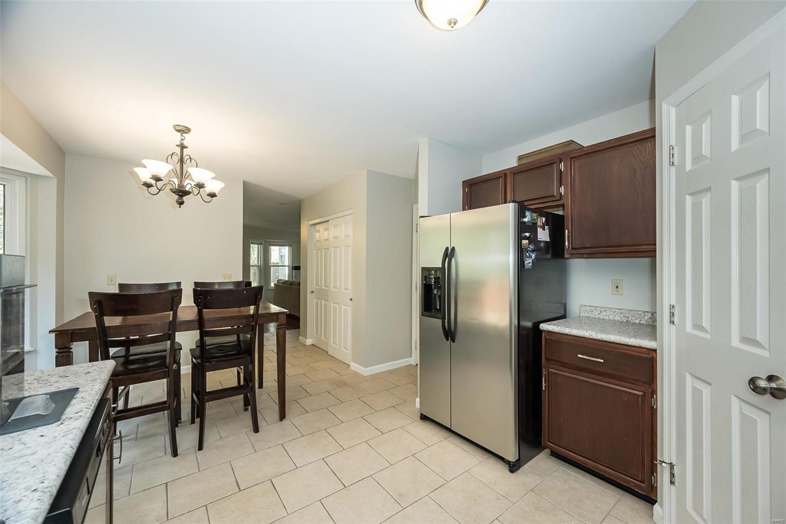 483 Valparaiso Court