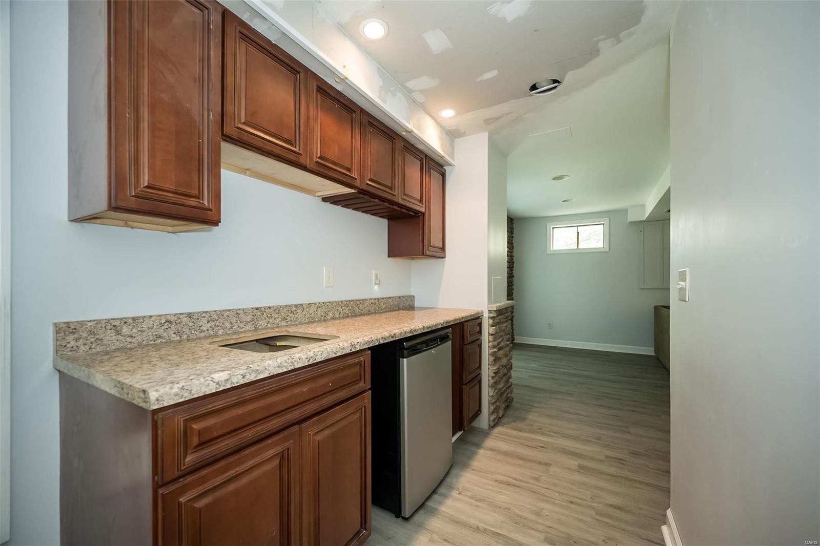 483 Valparaiso Court