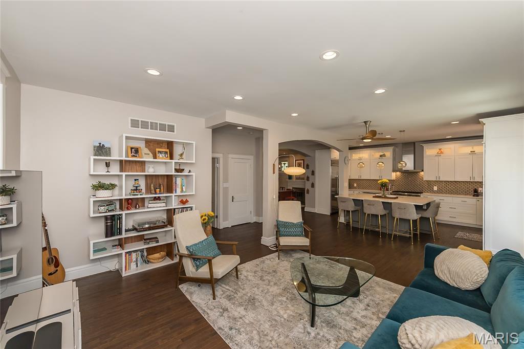 6446 San Bonita Avenue