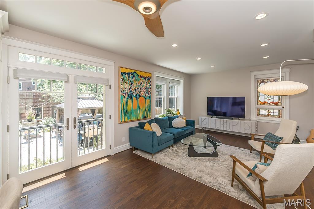 6446 San Bonita Avenue