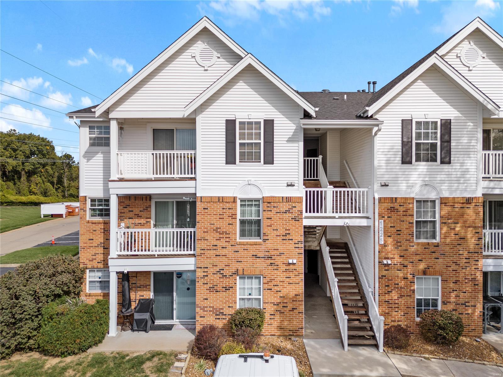 1225 Woodland Point Drive Unit: G