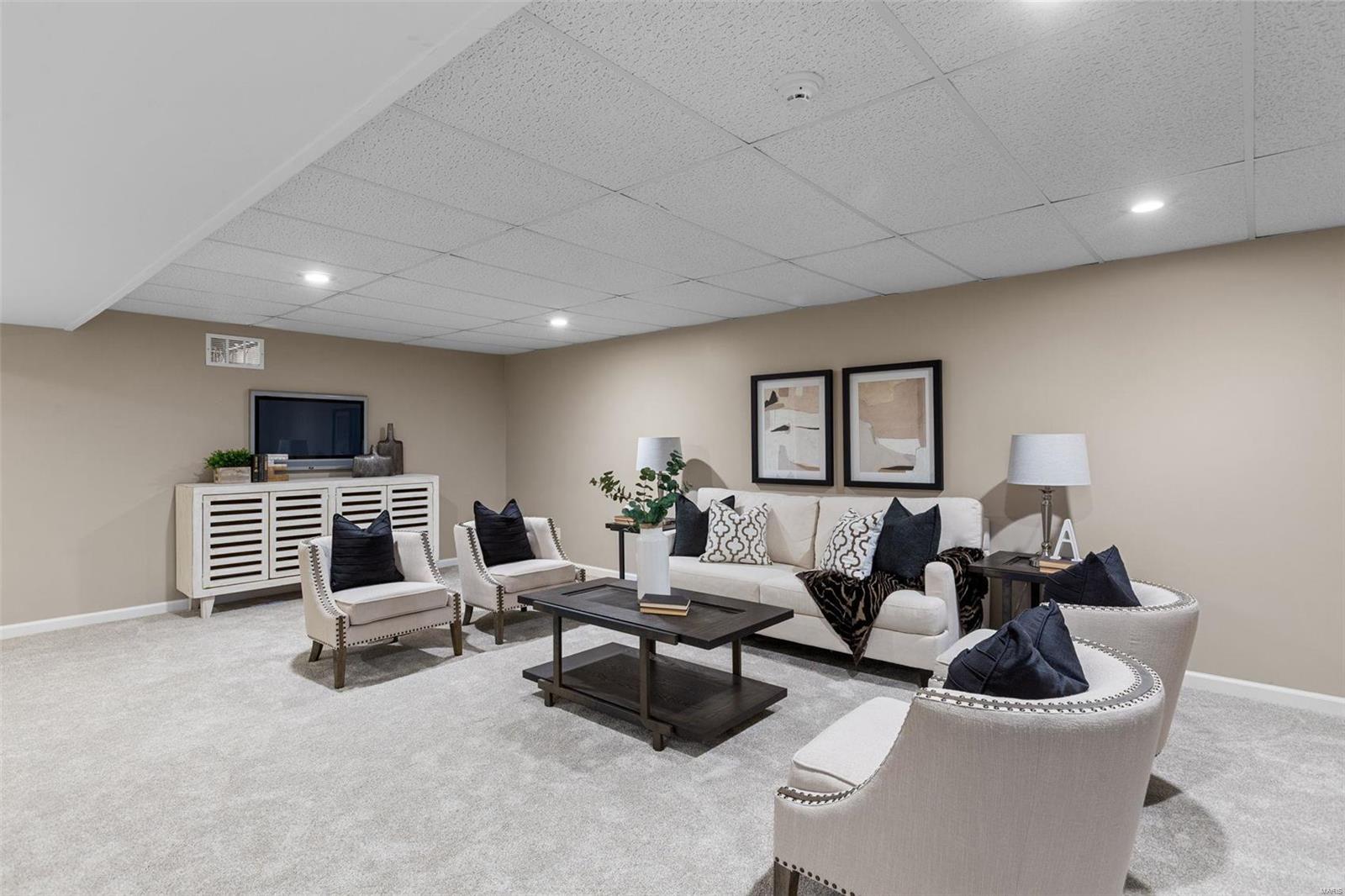 15300 Oaktree Estates Drive