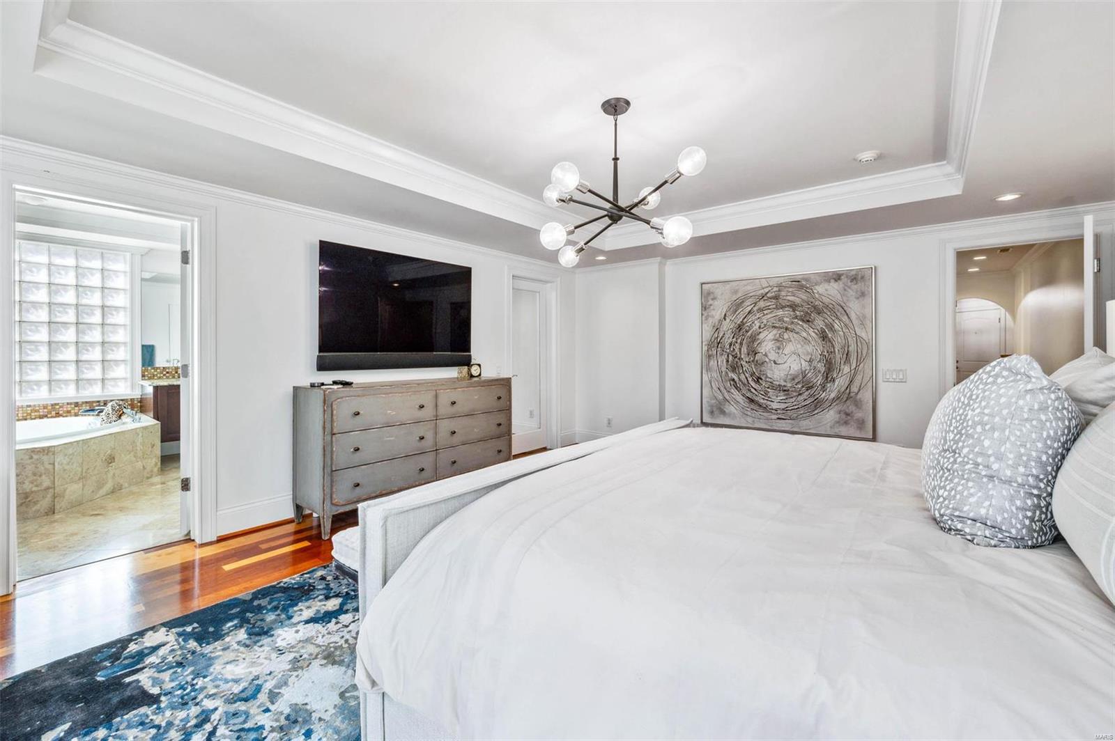 7524 Cromwell Drive Unit: 2W