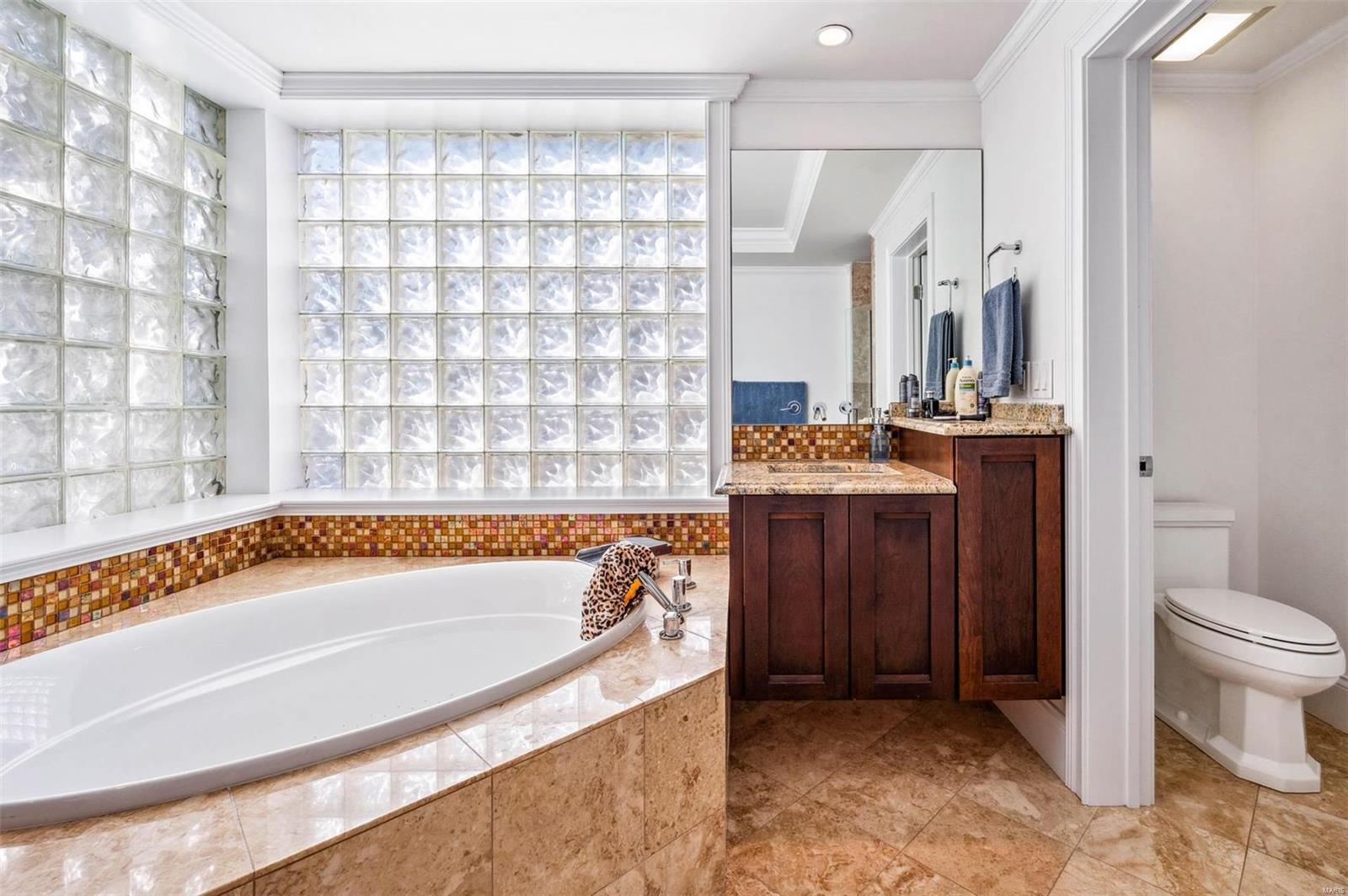 7524 Cromwell Drive Unit: 2W