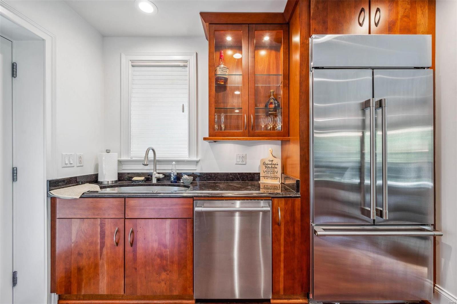 7524 Cromwell Drive Unit: 2W