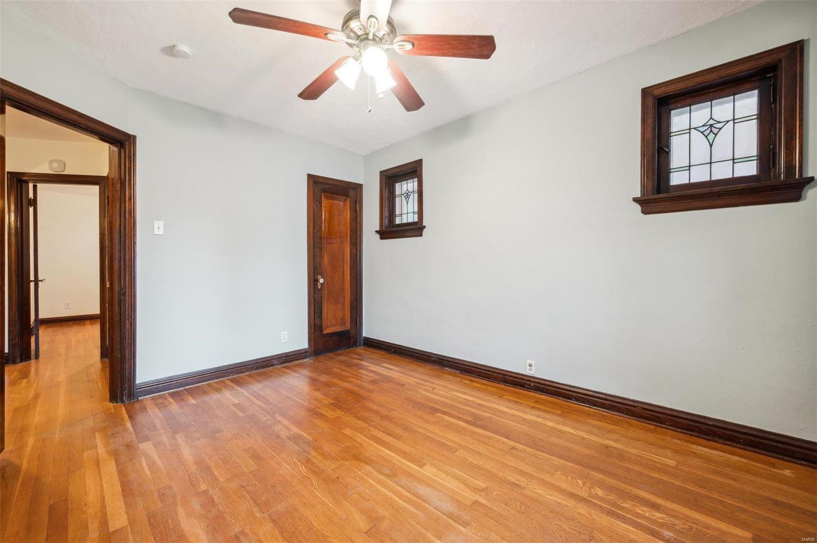 4065 Fairview Avenue