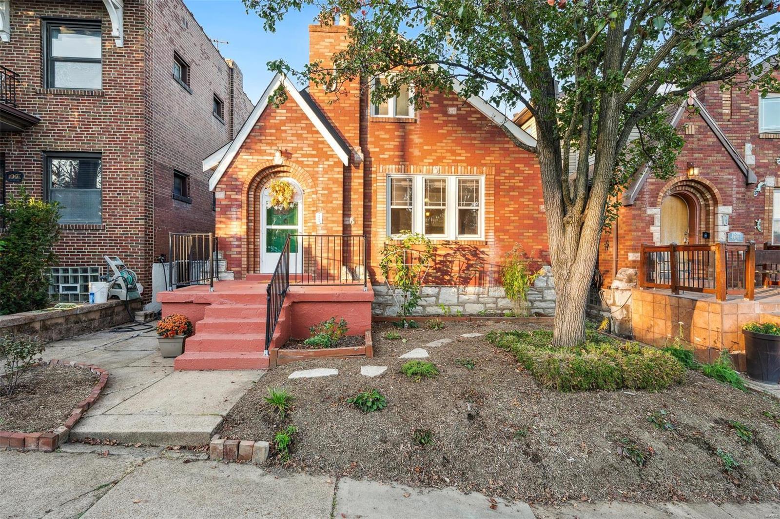 4065 Fairview Avenue