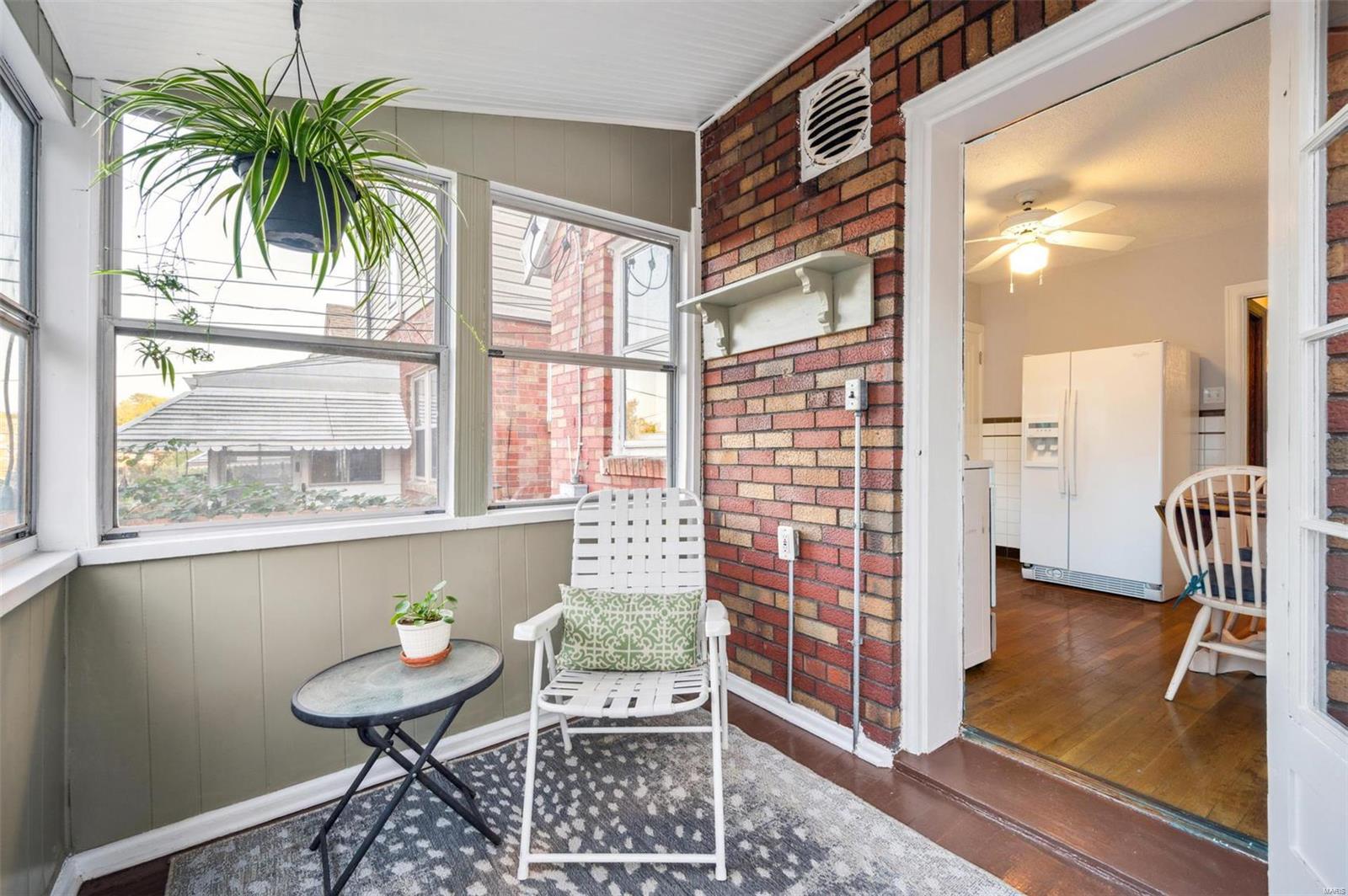 4065 Fairview Avenue