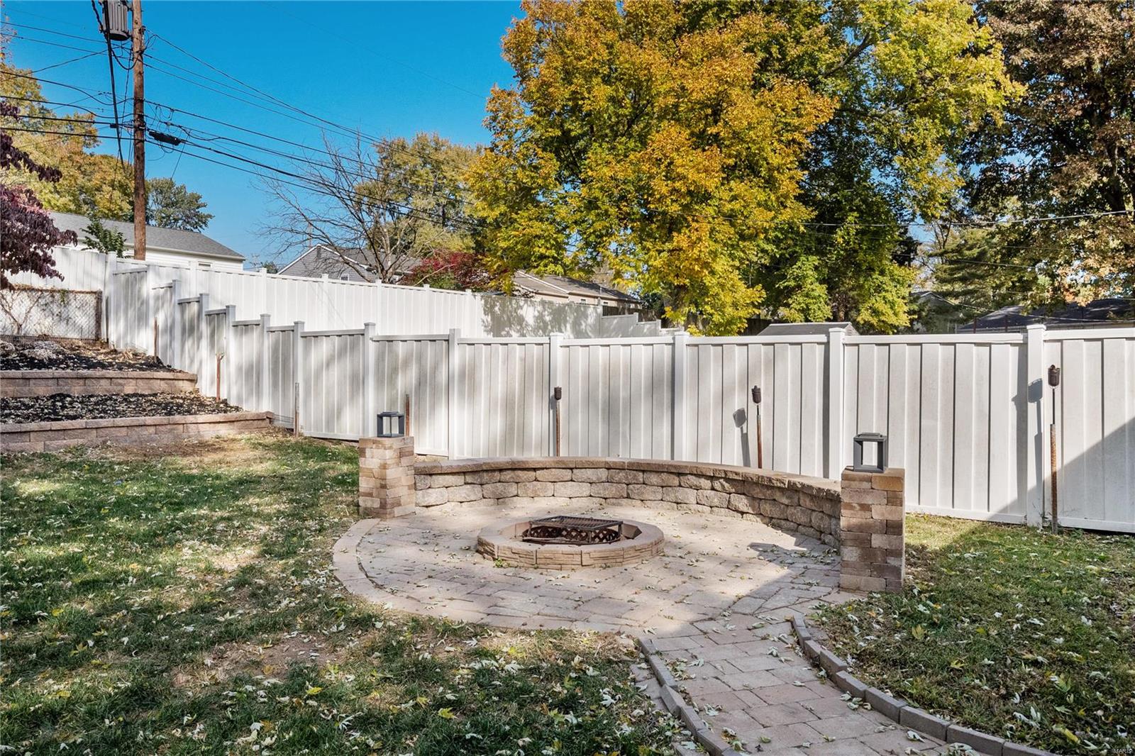 2705 Timberlake Drive