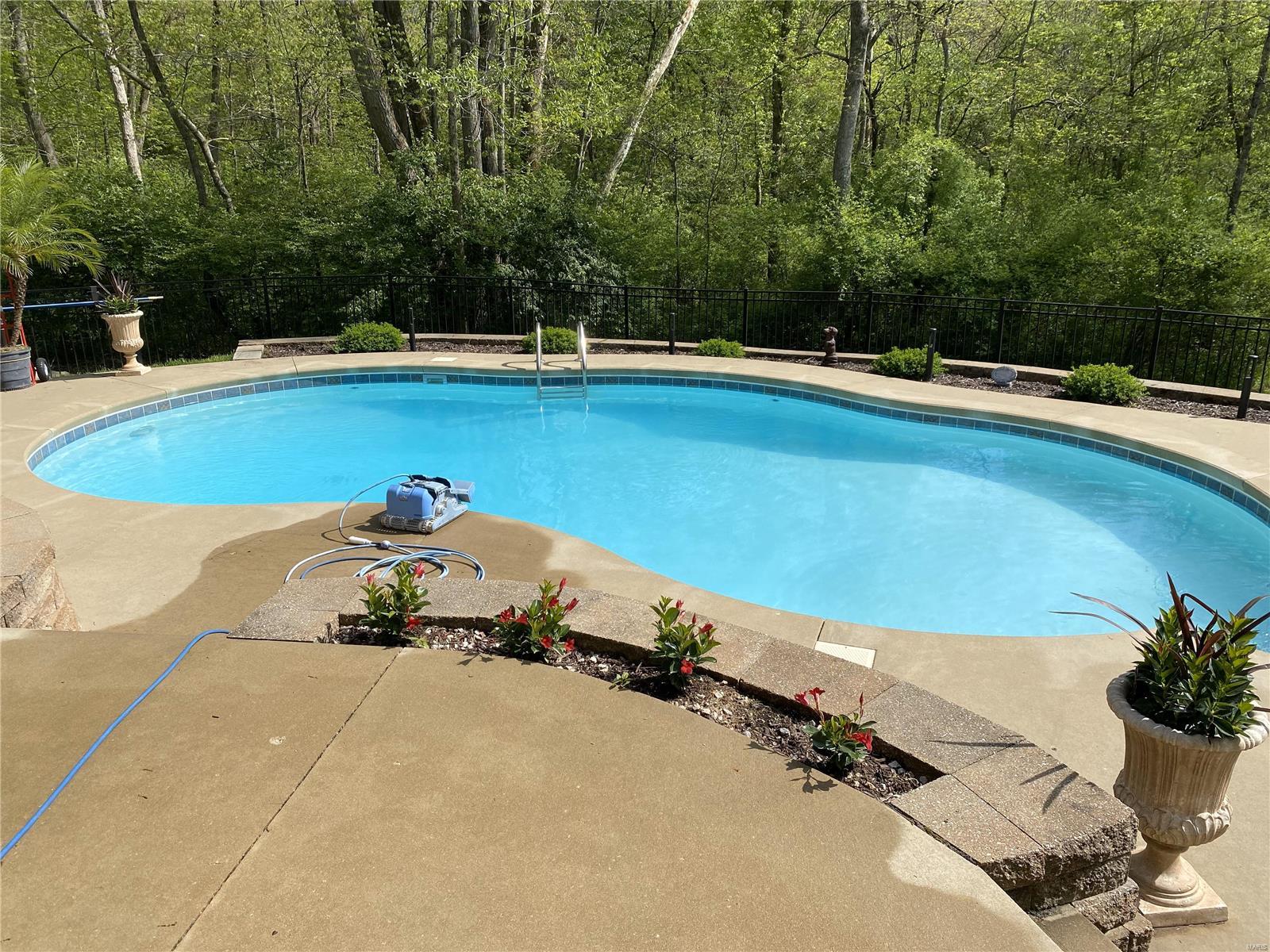 2256 Dehart Farm Road