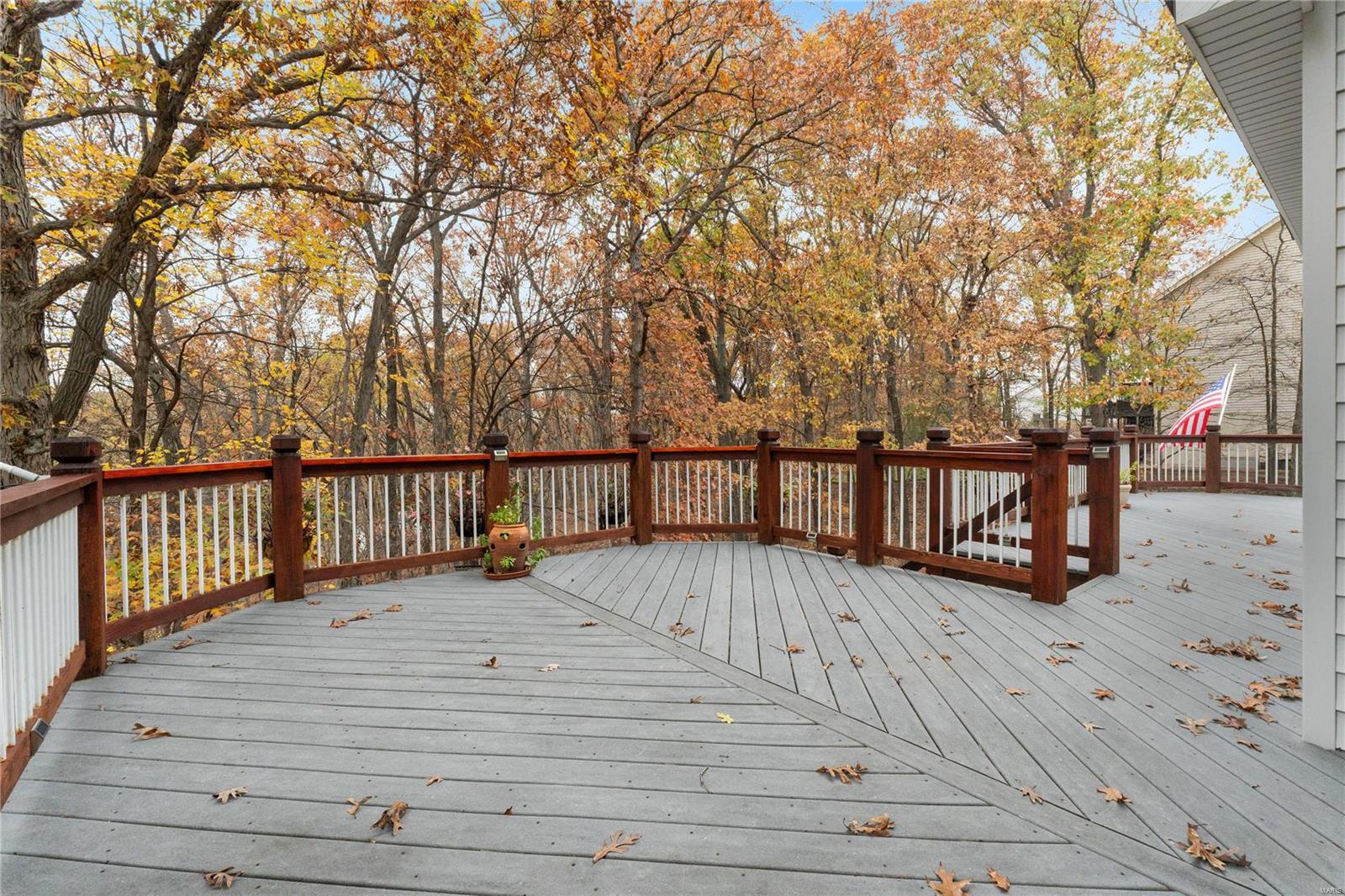 942 Sheffield Forest Court