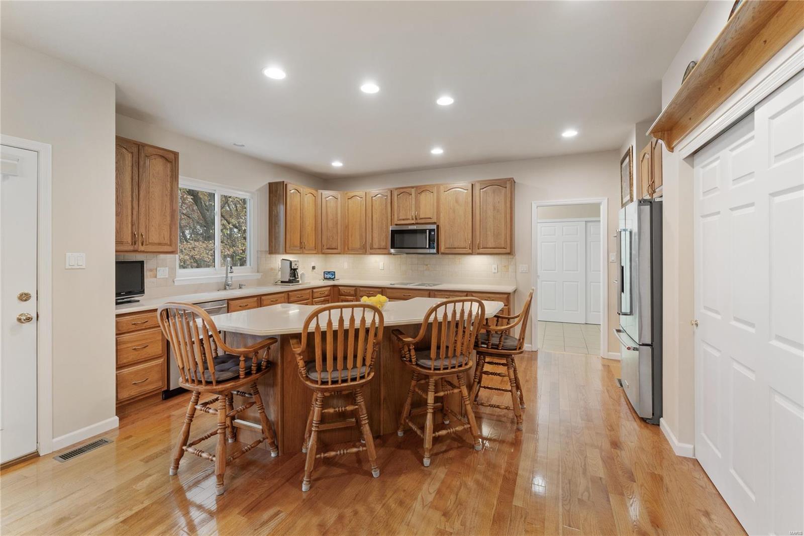 942 Sheffield Forest Court