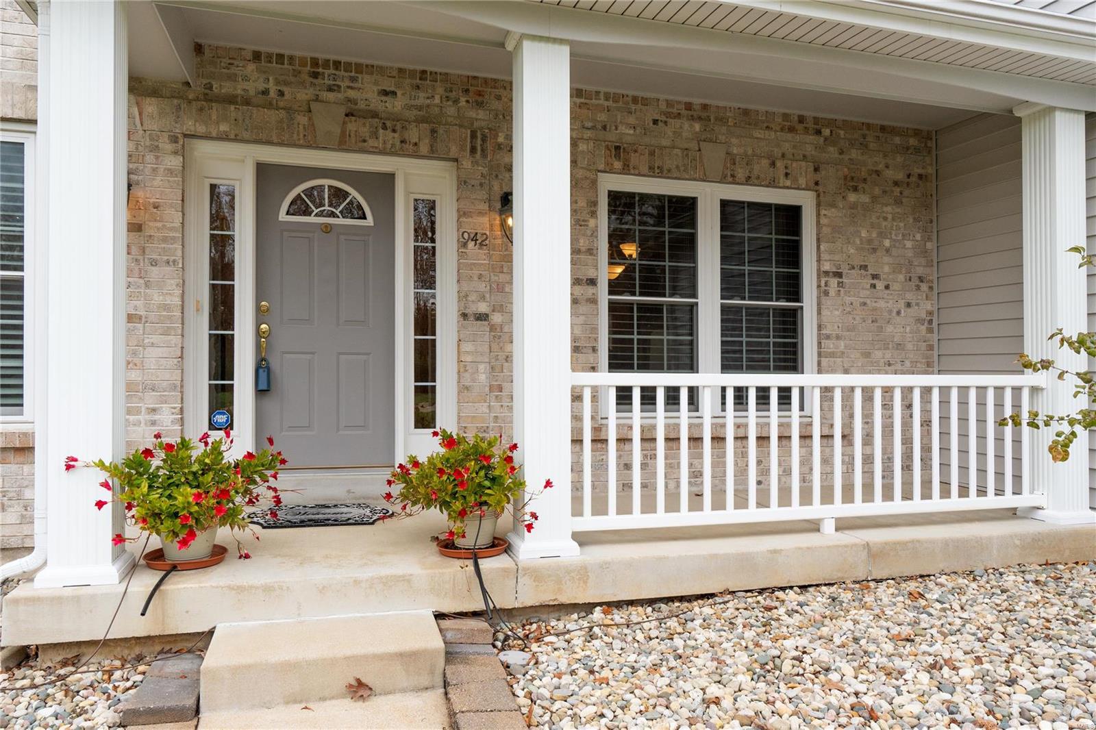 942 Sheffield Forest Court