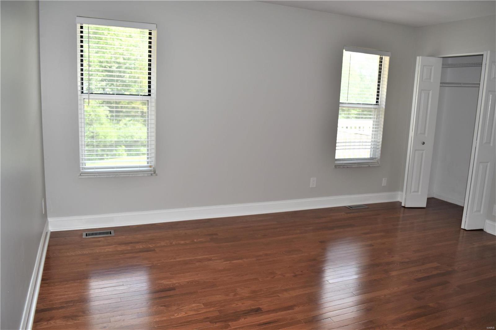 563 Woodhill Estates