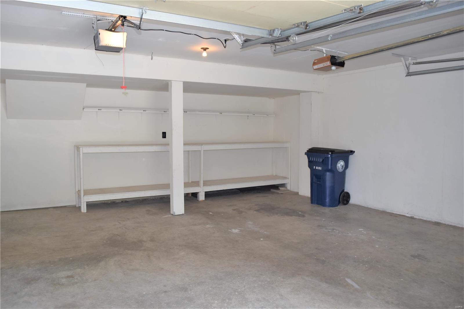 563 Woodhill Estates