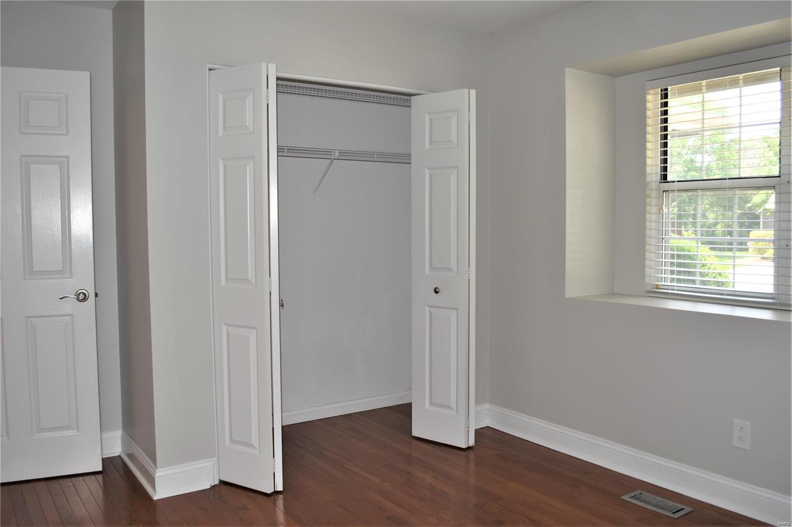 563 Woodhill Estates