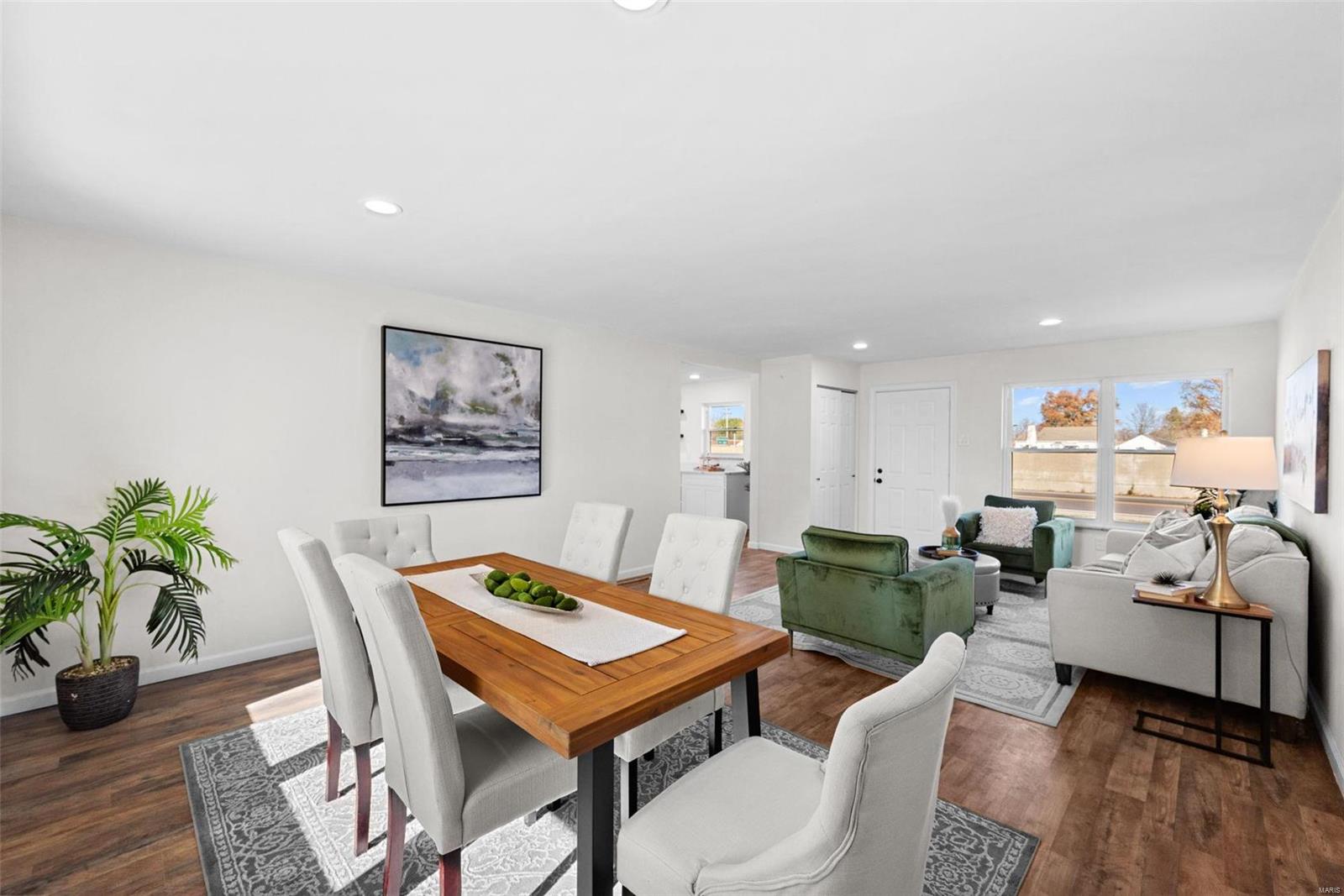 7415 Veterans Memorial Parkway