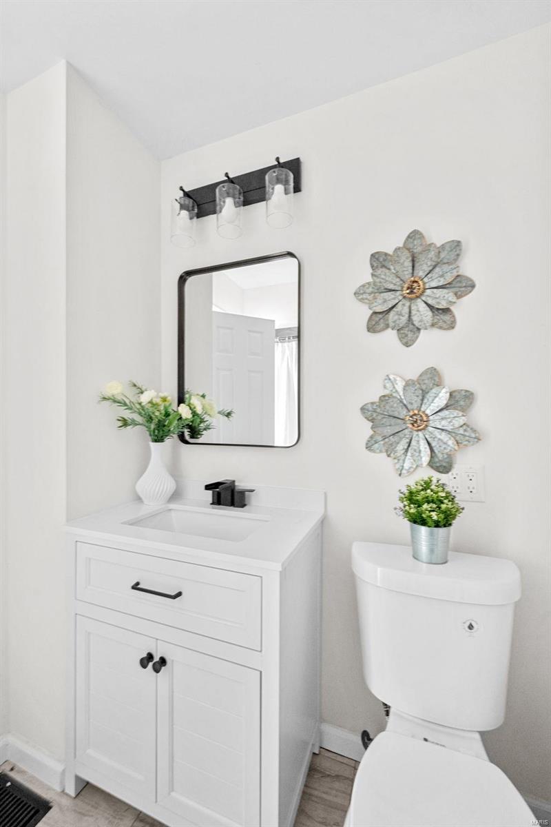 7415 Veterans Memorial Parkway