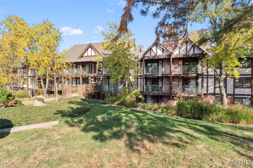 1420 Heritage Landing Unit: 306