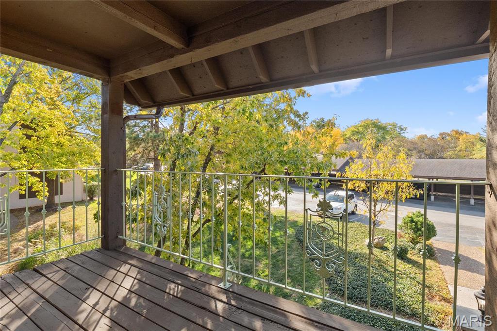 1420 Heritage Landing Unit: 306