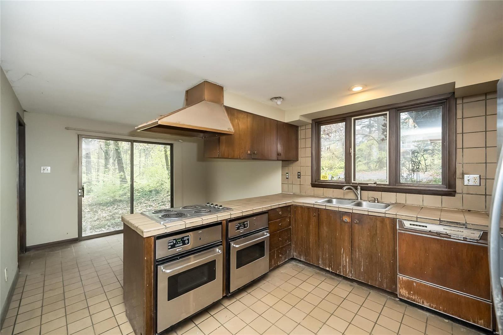 604 Greenwich Green Lane