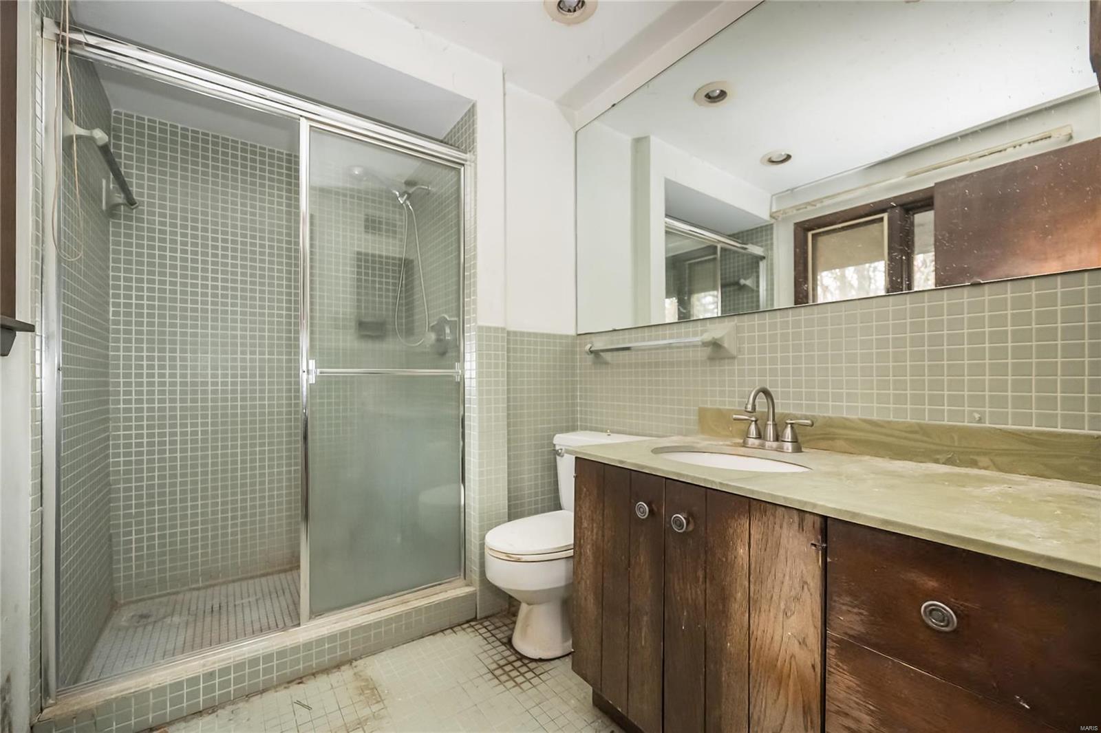 604 Greenwich Green Lane