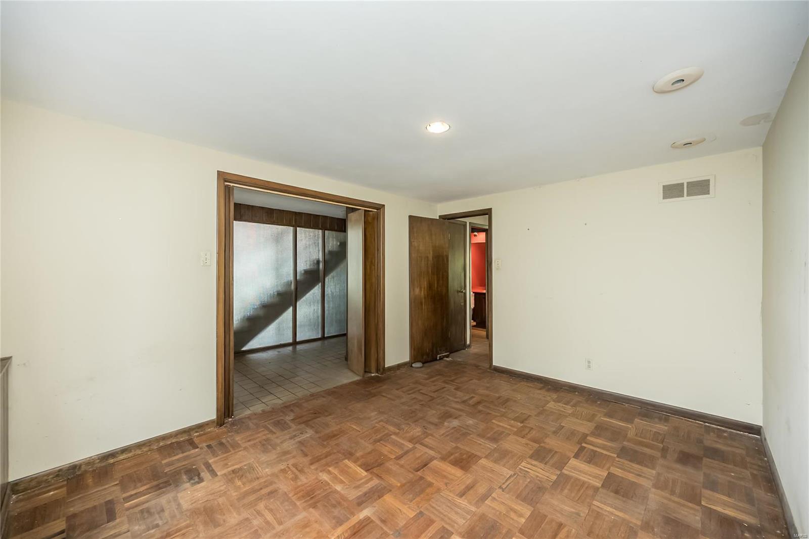 604 Greenwich Green Lane
