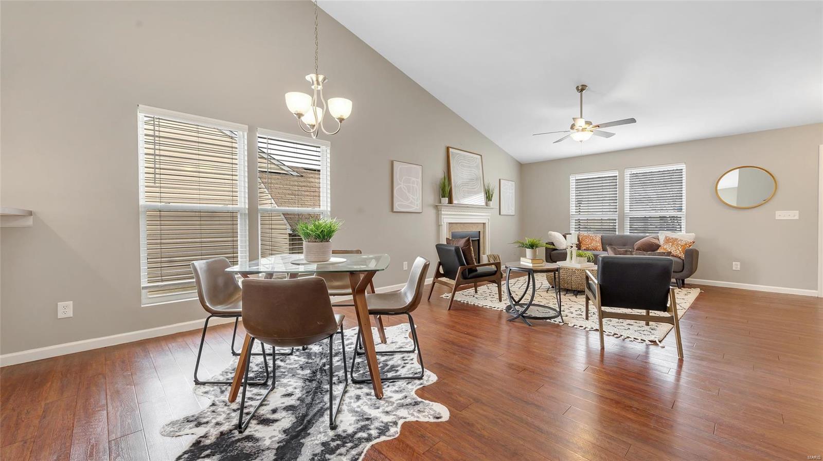 6593 Buckingham Palace Drive