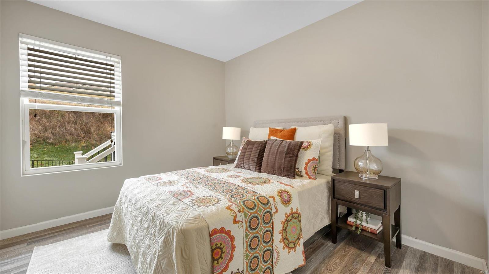 6593 Buckingham Palace Drive