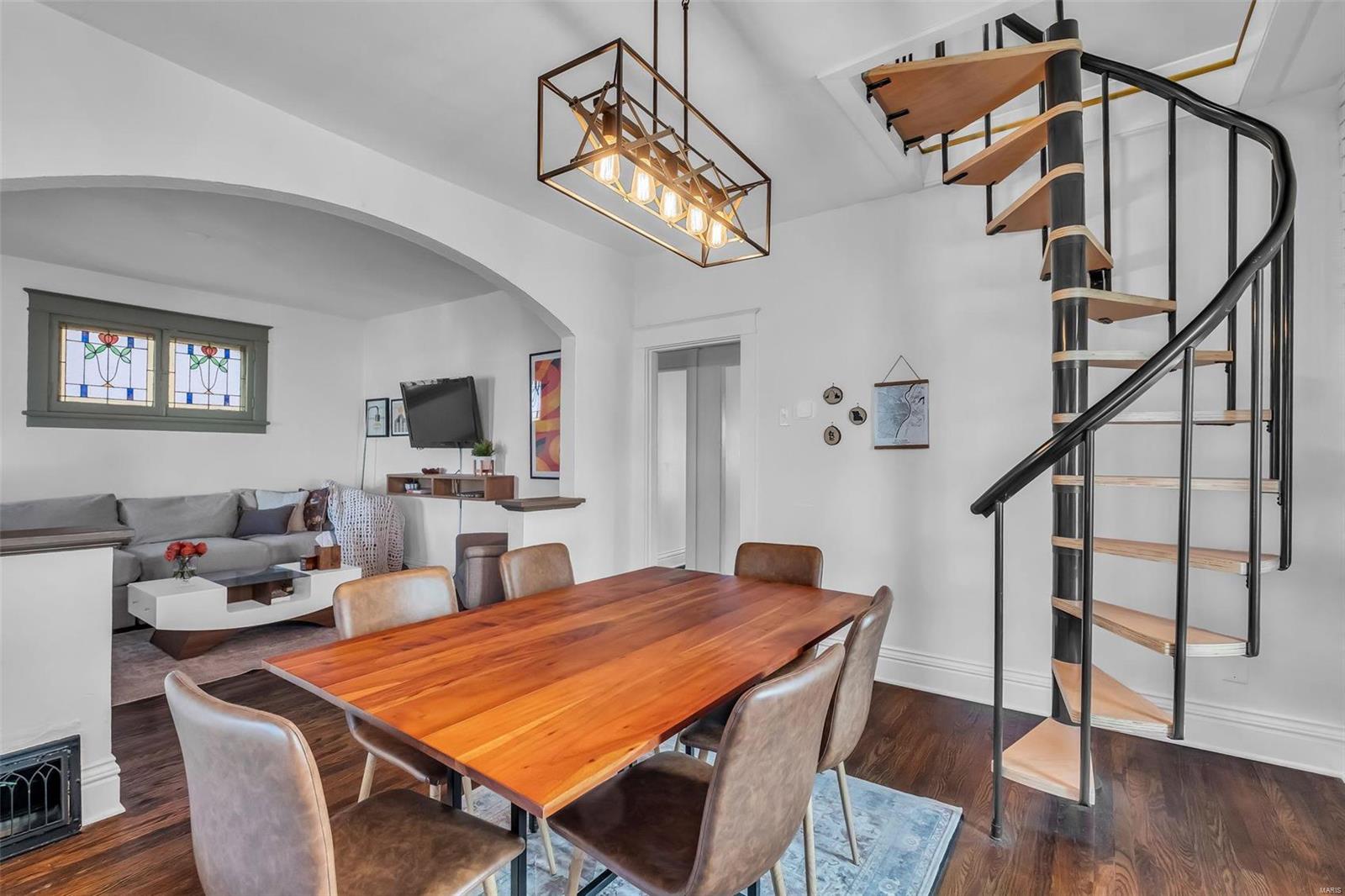 6742 Marquette Avenue