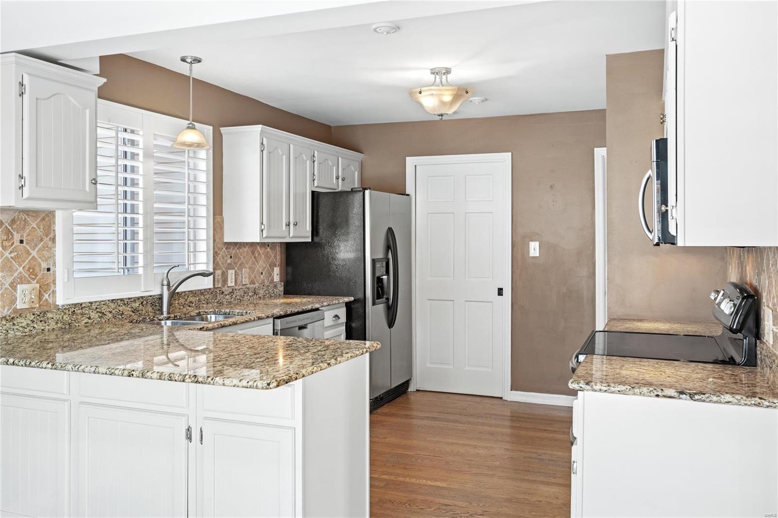 1909 Clarkwood Court