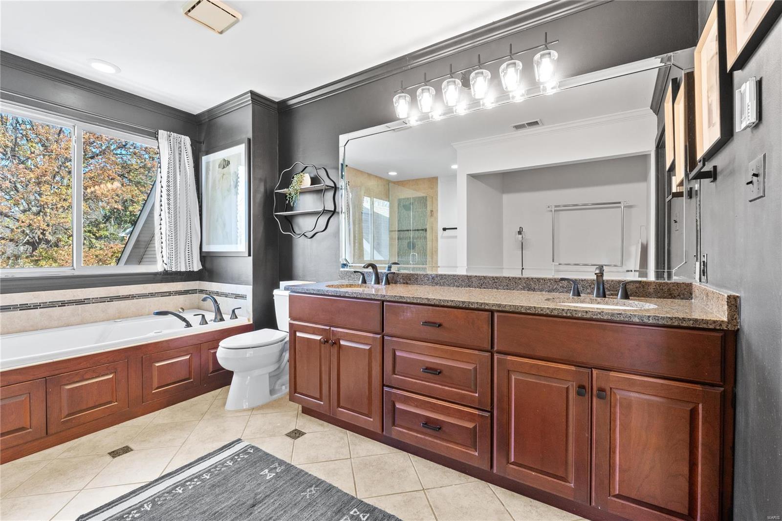 1909 Clarkwood Court