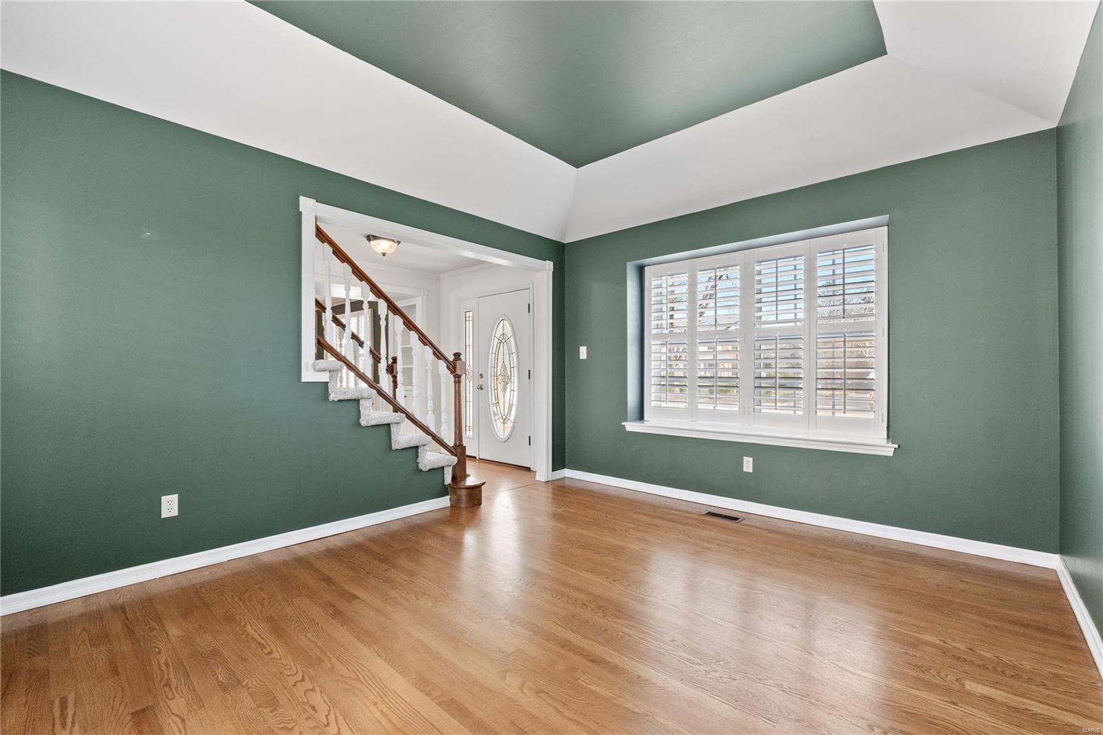 1909 Clarkwood Court