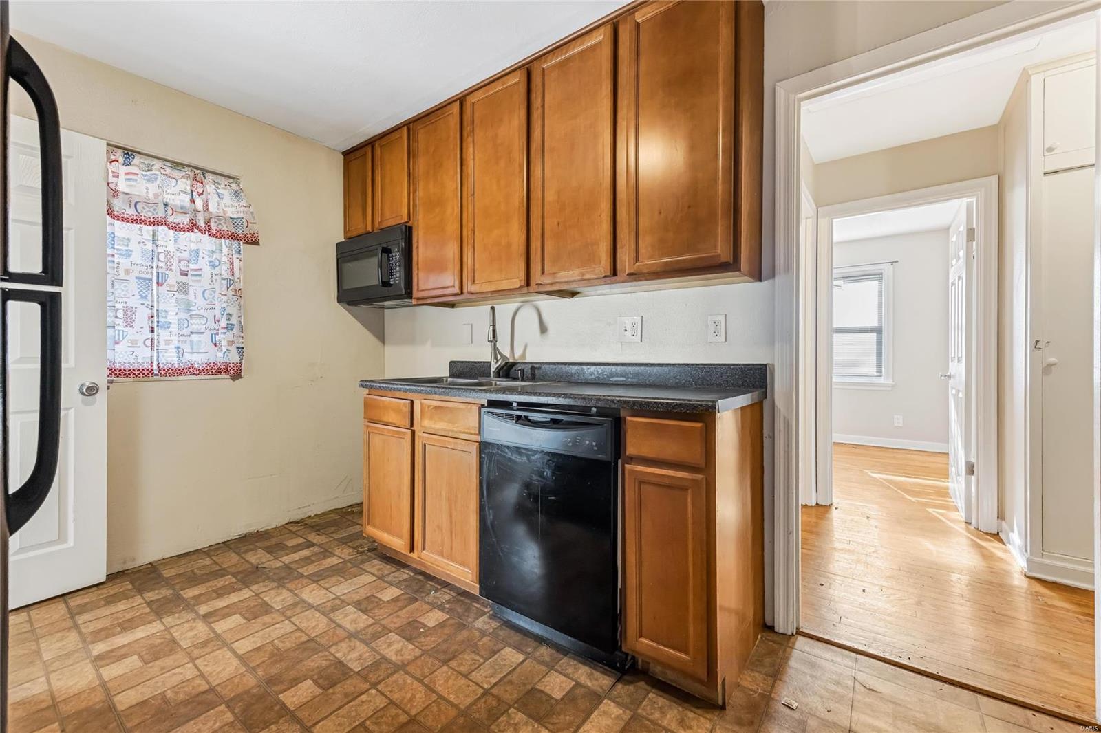 9212 Longridge Drive