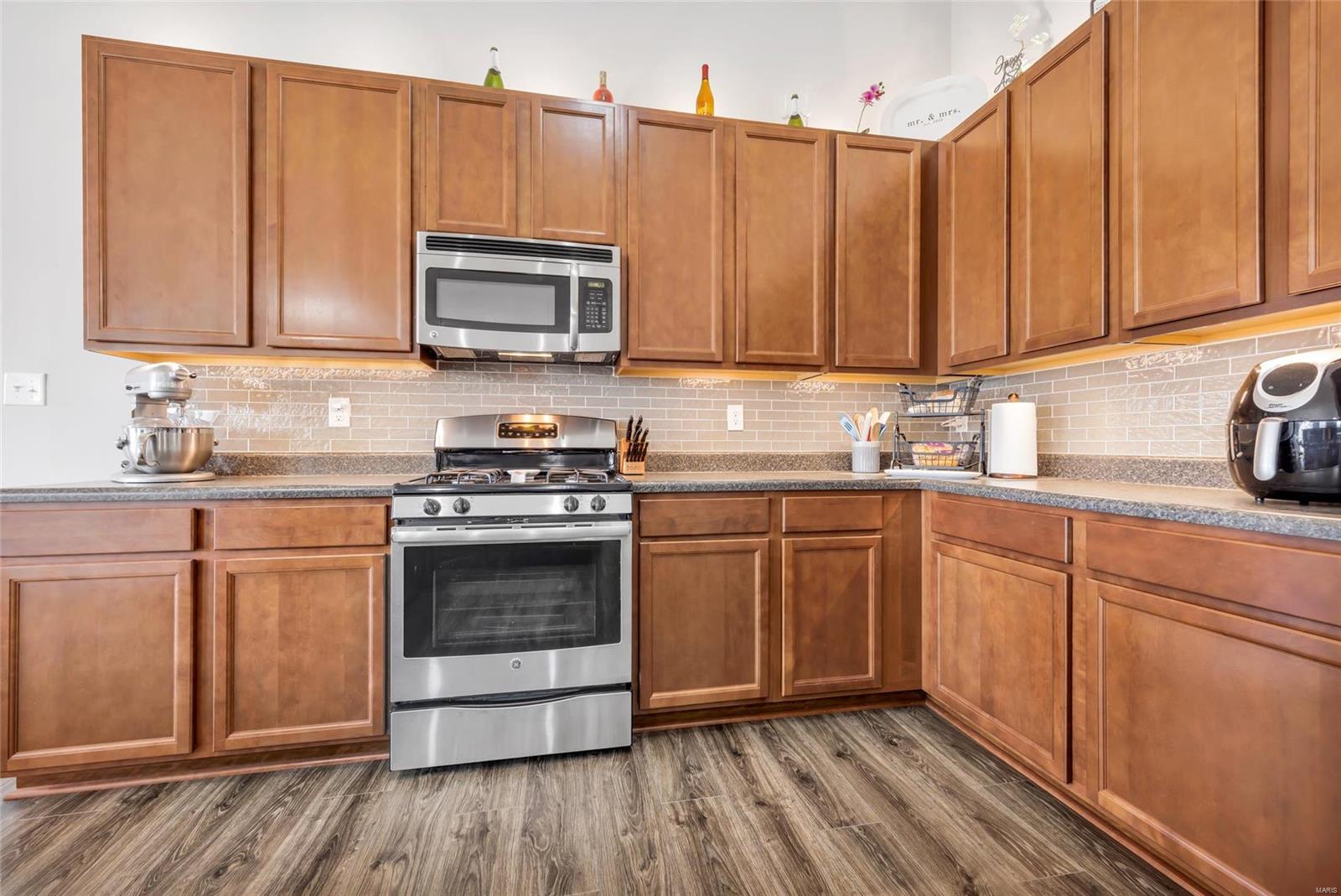 12 Ellington Oaks Court