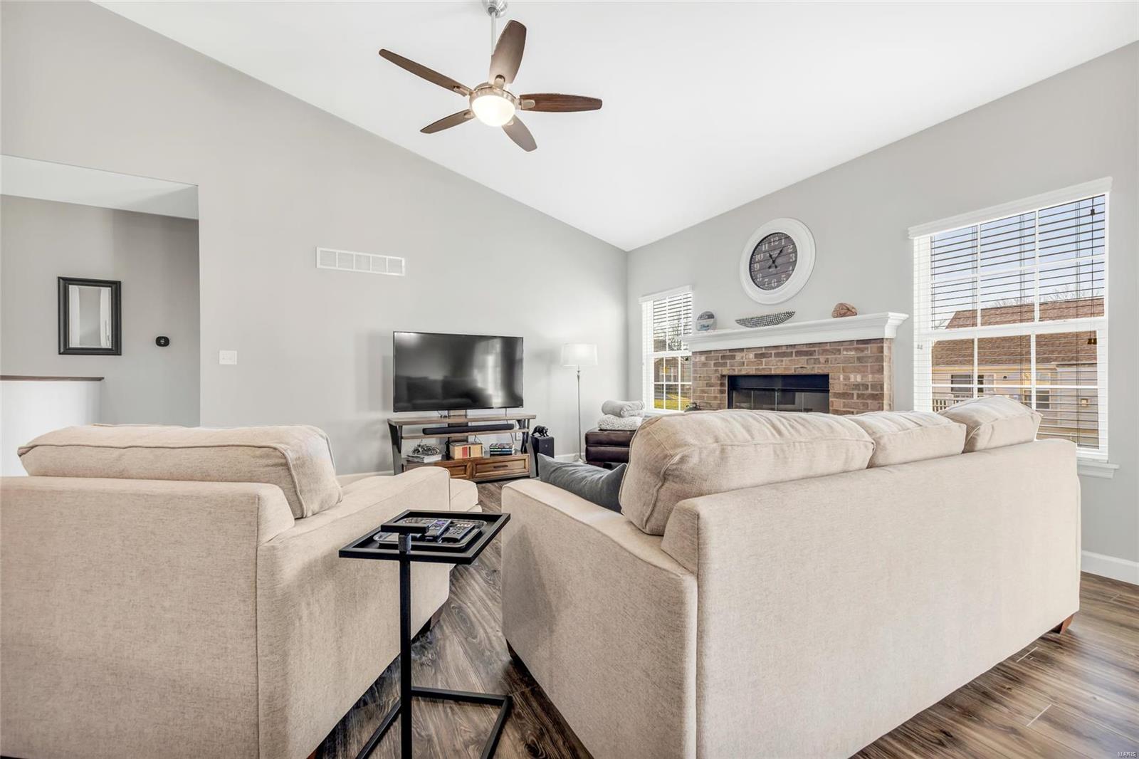 12 Ellington Oaks Court