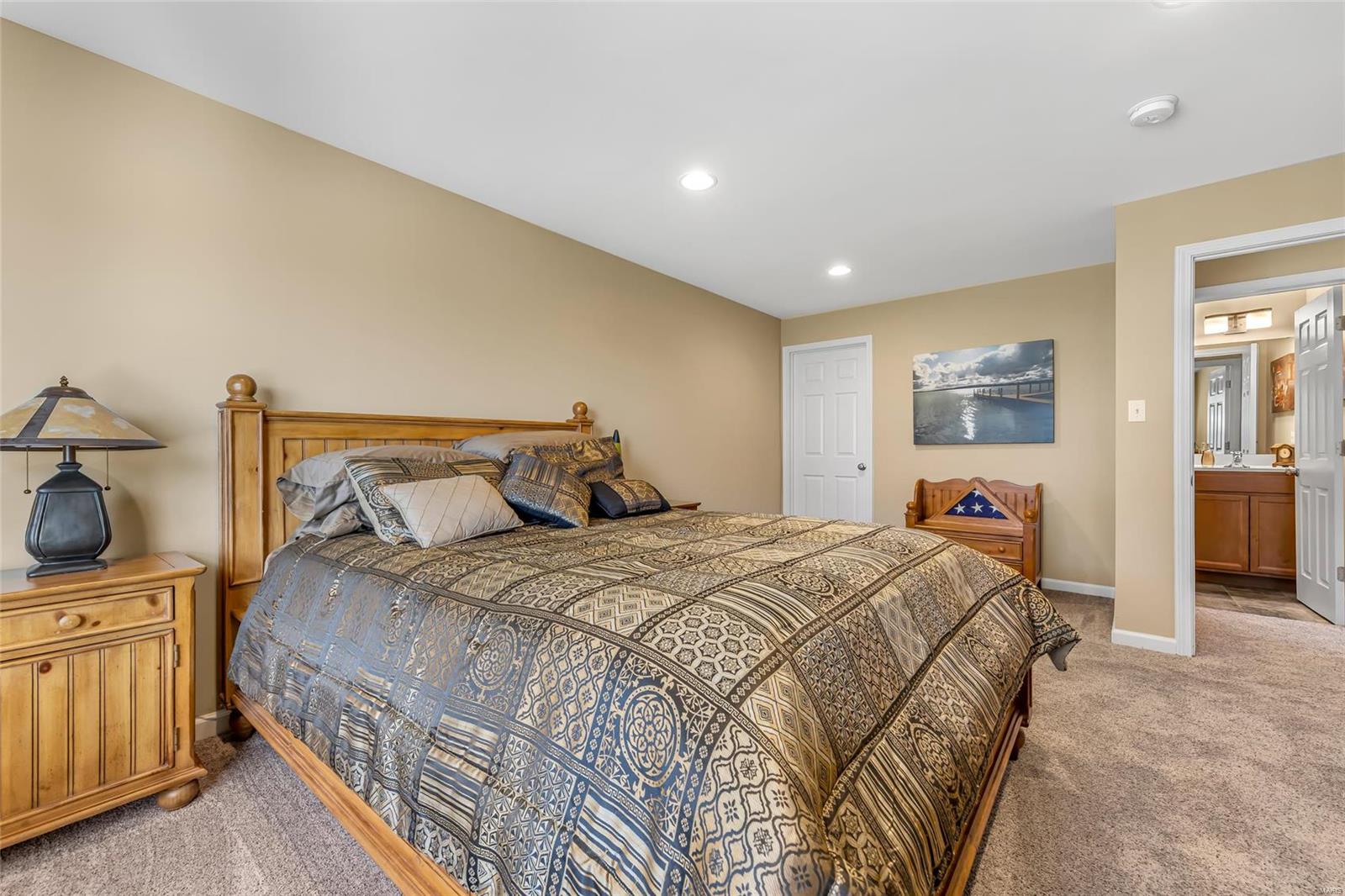 12 Ellington Oaks Court