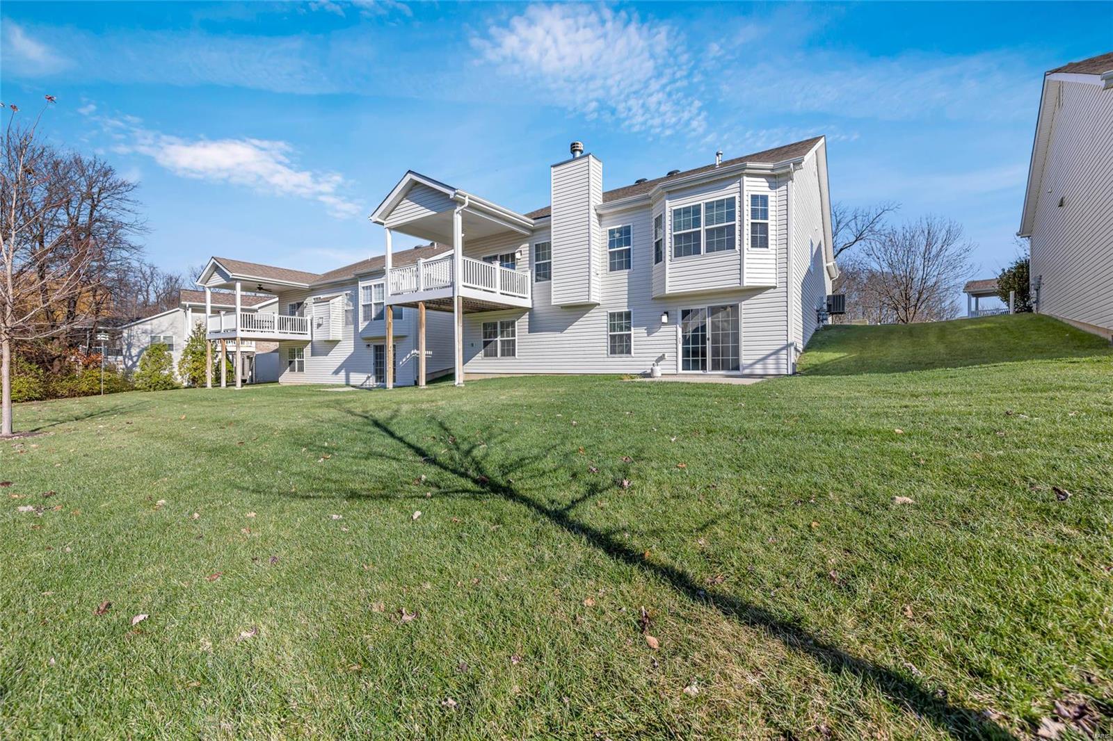 12 Ellington Oaks Court