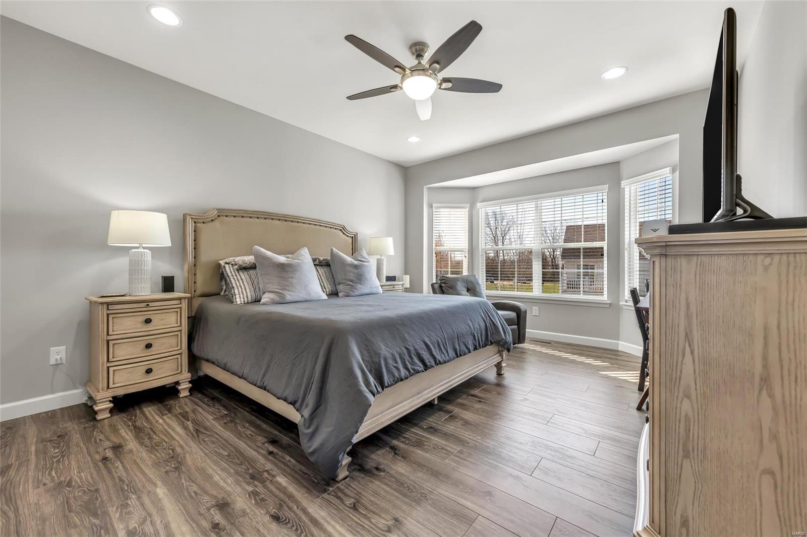 12 Ellington Oaks Court