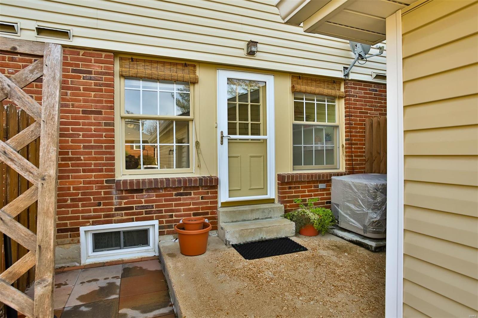 1044 Brooksgate Manor Drive