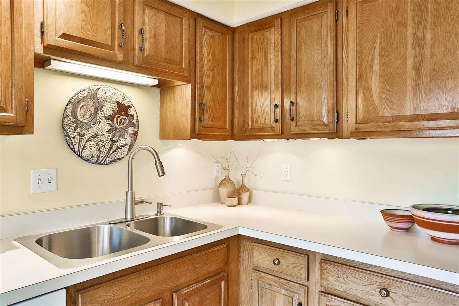 1044 Brooksgate Manor Drive