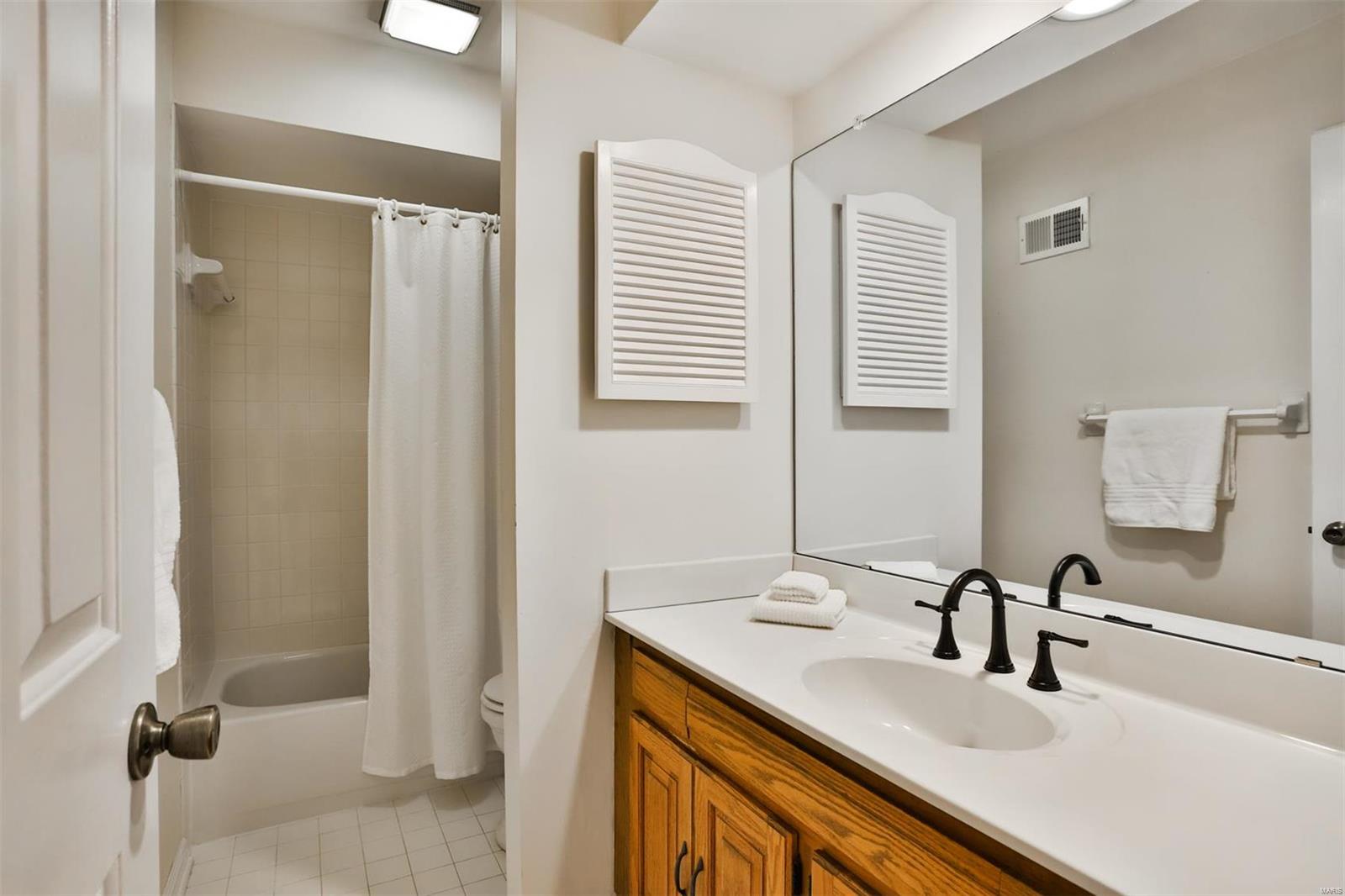 1044 Brooksgate Manor Drive