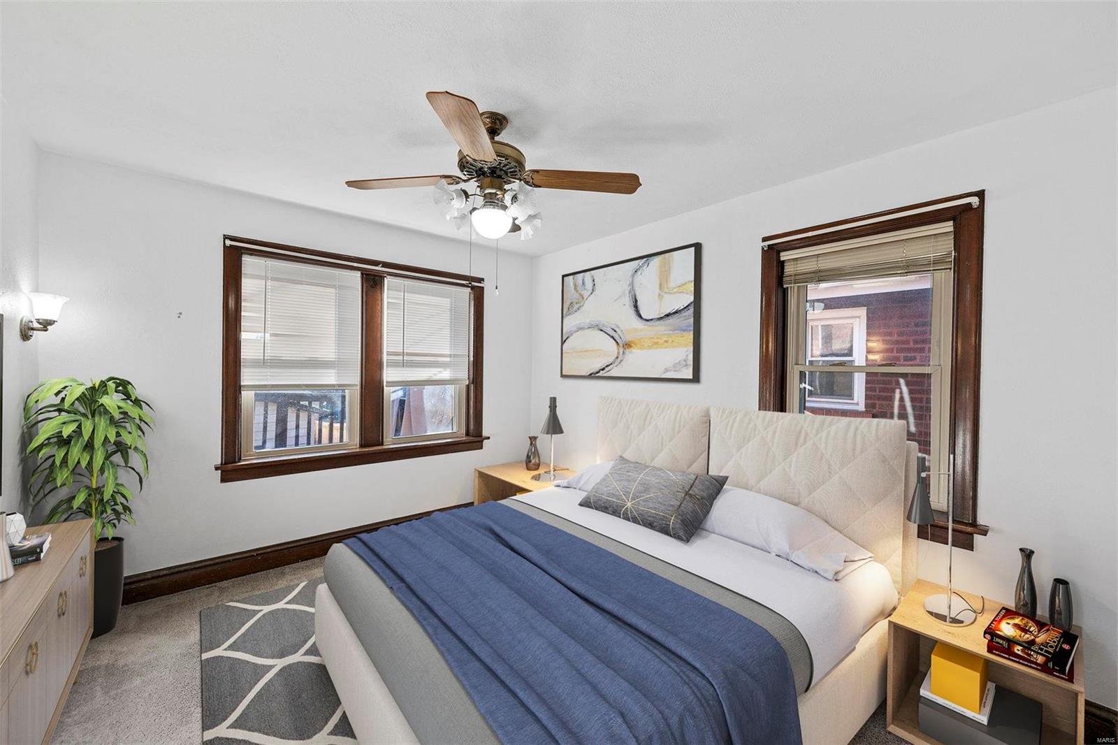 5332 Lindenwood Avenue