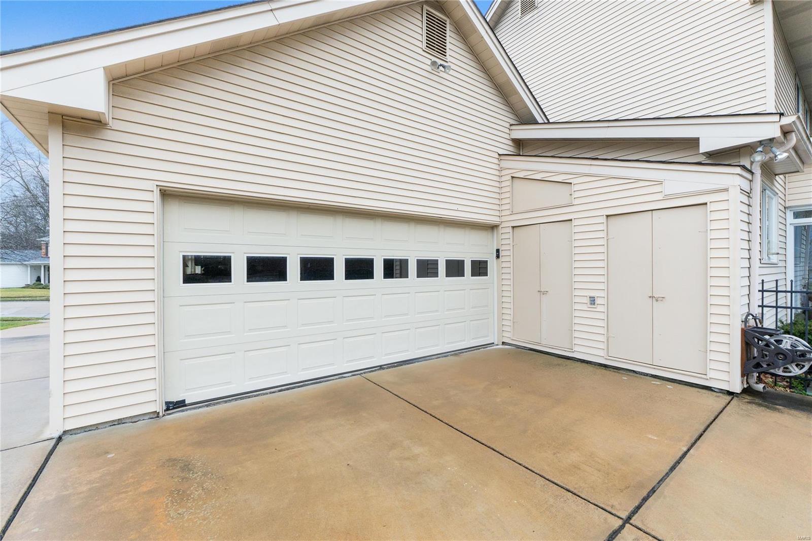 1320 Haute Loire Drive