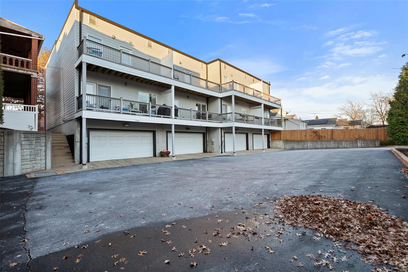 5378 Magnolia Avenue