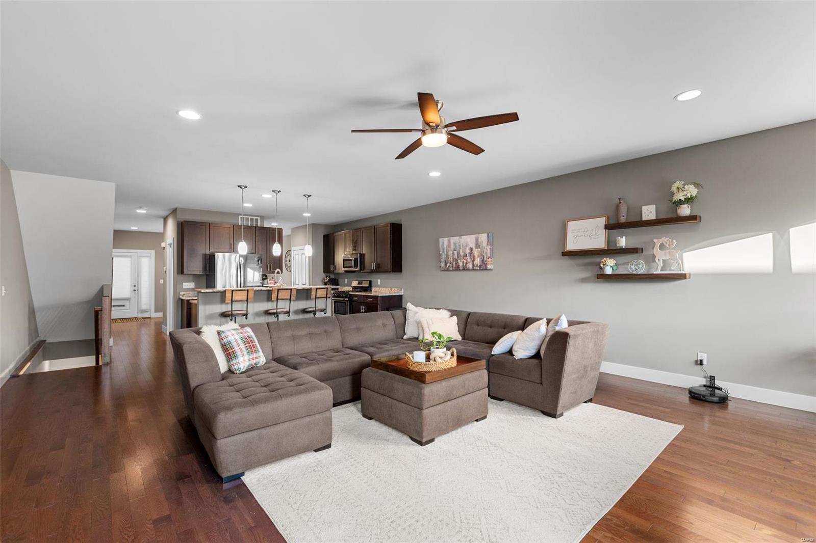 5378 Magnolia Avenue