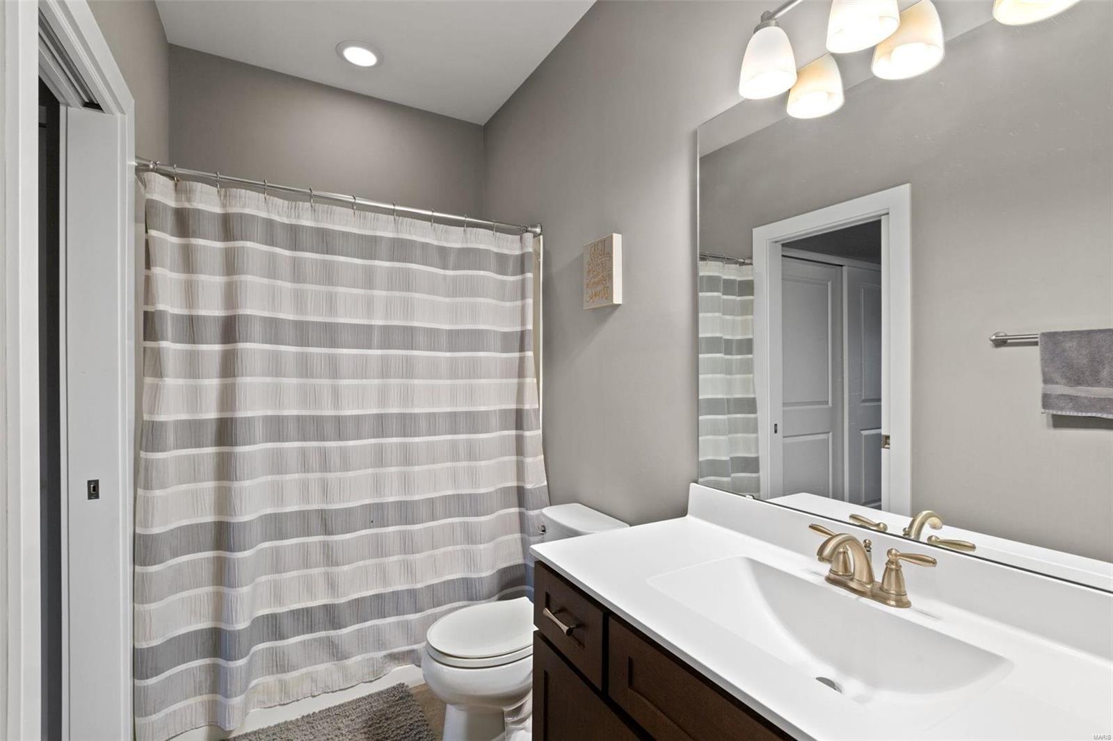 5378 Magnolia Avenue